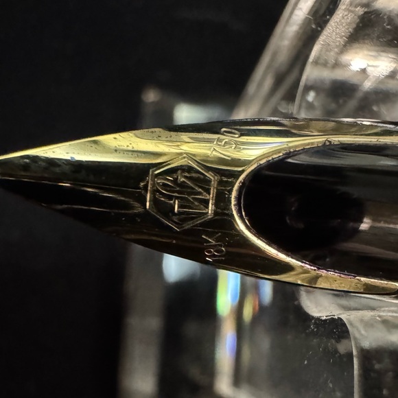 Waterman “Carene” Fountain Pen 18k M Nib - Picture 3 of 3